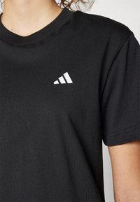 adidas Sportswear ESSENTIALS SMALL LOGO - T-shirt básica - black
