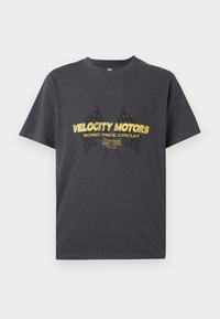 JORFORMULA GALLERY TEE CREW NECK  - Potiskana majica - asphalt