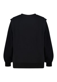 Zwarte sweater met een ronde hals, lange mouwen met opgepofte schouderaccenten, en een geribbelde zoom en manchetten. Soepele textuur en eenvoudig ontwerp.