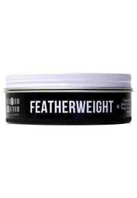 Svart zinkbehållare med ett vitt lock, märkt "FEATHERWEIGHT." Har en texturerad yta och präglade linjer för grepp.
