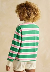 Gestreifter Sweatshirt in Grün und Pink mit rundem Ausschnitt, langen Ärmeln und lässiger Passform. Weiche Textur mit geschwungenem Saum.