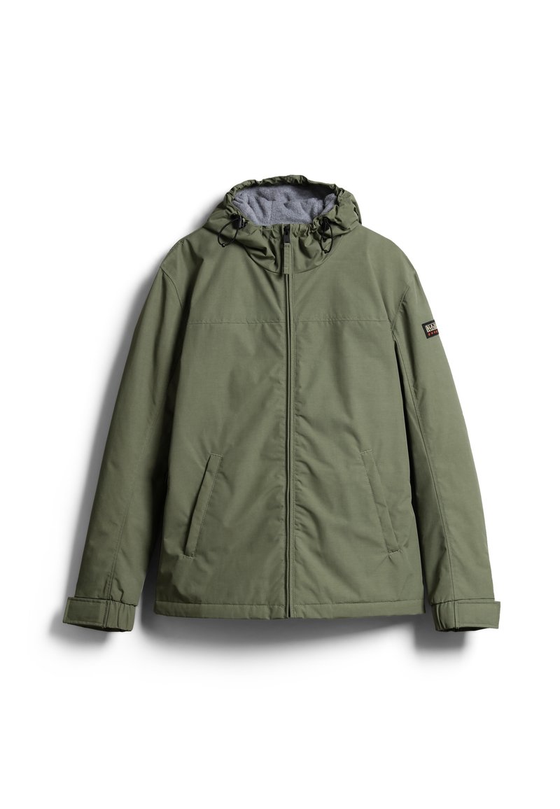 Giacca verde oliva con cappuccio, chiusura a zip, due tasche laterali e rivestimento in fleece grigio. Presenta coulisse regolabili sul cappuccio.