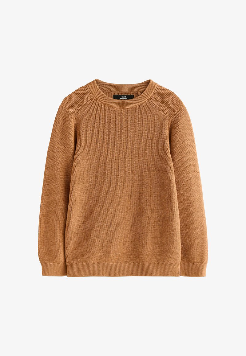 Brun langærmet strikket sweater med rund hals og ribkanter ved ærmer og kant, lagt fladt på en hvid baggrund.