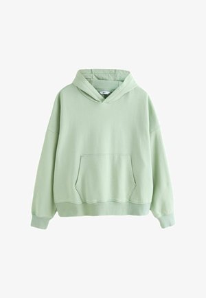 Hele roheline pulloveriga kapuutsiga pusa, esiküljel kenguru tasku, pika varrukaga, soonikkoes mansettide ja äärega, valgel taustal.