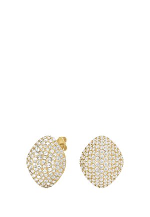 Pendientes de botón en tono dorado con un diseño redondeado incrustado con cristales transparentes, creando una superficie texturizada y brillante.