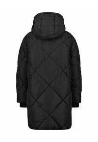 Černá péřová bunda s kapucí, diamantovým prošíváním a žebrovanými manžetami. Design je dlouhý a volný, aby poskytoval teplo.