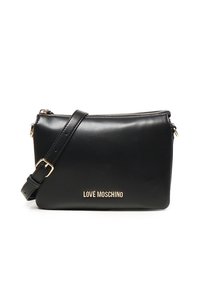 Borsa a tracolla in faux leather nera con chiusura a zip, tracolla regolabile e logo "LOVE MOSCHINO" in tonalità oro sul fronte.
