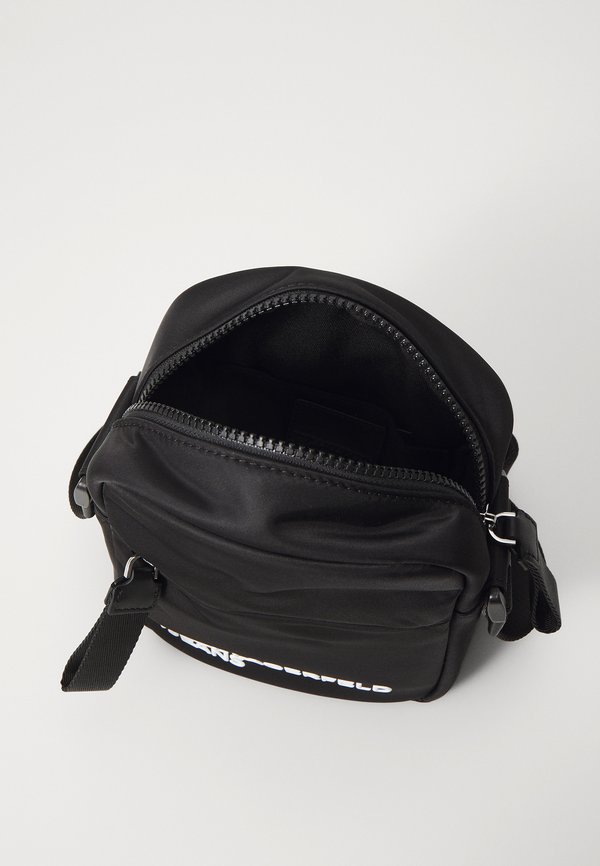 ESSENTIAL UNISEX - Cross body bag2