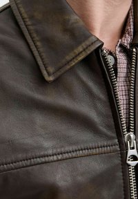 Jack & Jones Ādas jaka - chocolate brown