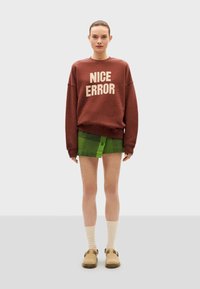 Thinking Mu NICE ERROR - Mikina - brown