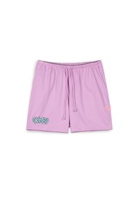 Helle rosa Badeshorts mit einem elastischen Bund und Kordelzug. Auf der Seite ist das “GRIMEY” Logo in Blau und ein kleiner oranger Akzent zu sehen.