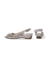 Slingback-Schuhe mit offenem Zeh, filigranem Ausschnittdesign, schillerndem Finish und niedrigem Keilabsatz mit einer Schnallenriemen.