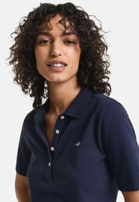 GANT SLIM FIT - Polo marškinėliai - evening blue
