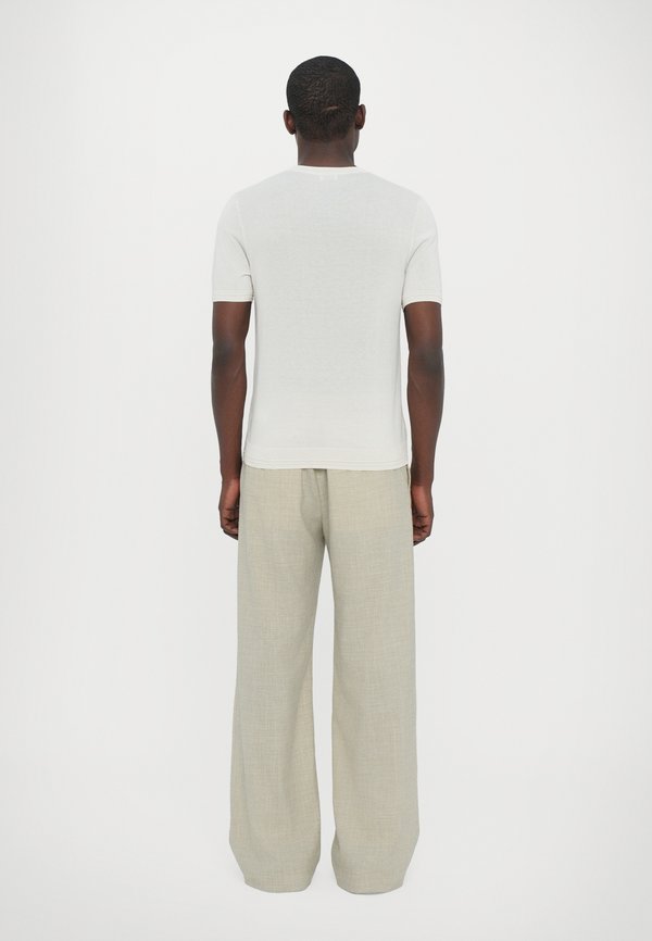 UNITO - Jumper - bianco2