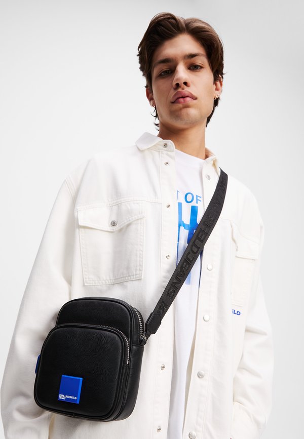 BOX LOGO REPORTER  BAG - Cross body bag