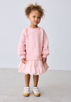 Baker by Ted Baker, REGULAR FIT - CORDED BUBBLE HEM MOCKABLE  - Strikkjoler - pink