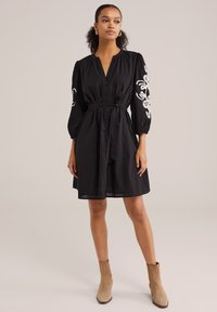 WE Fashion Rochie de zi - black