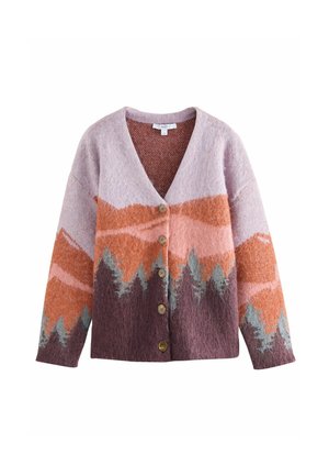 Knappet cardigan med landskabsmotiv, der viser orange bjerge og grønne træer på en lilla og pink baggrund.