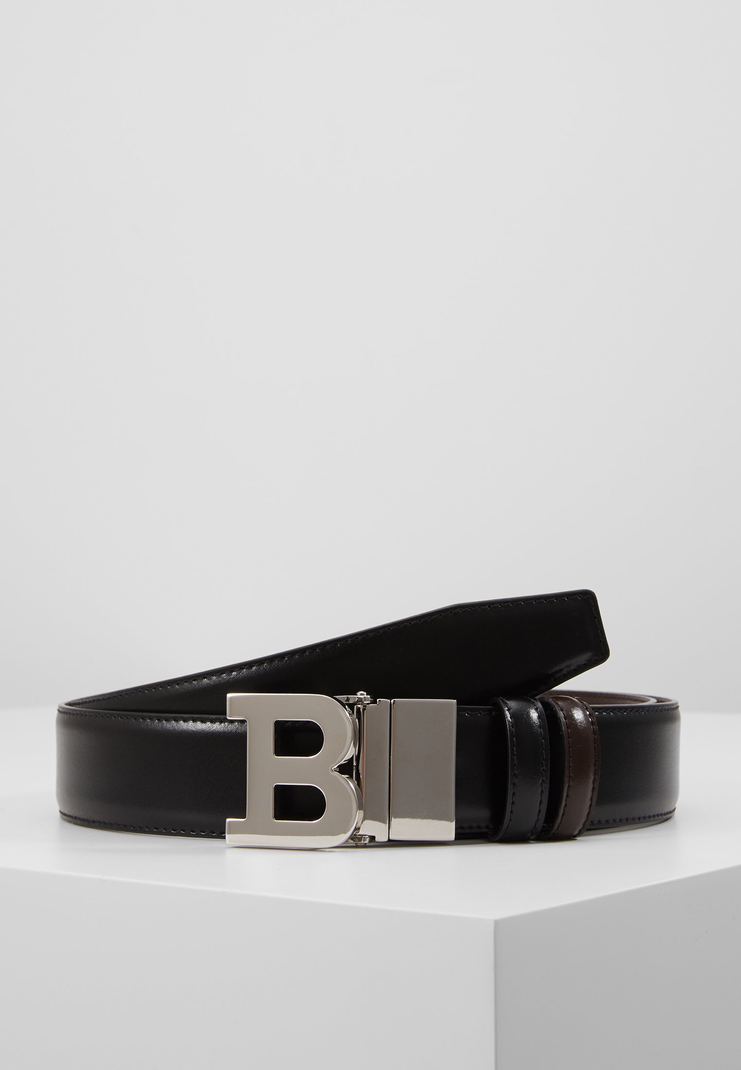 bally buckle