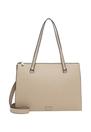 Beżowa torebka syntetyczna o zorganizowanej konstrukcji. Posiada długie uchwyty, odpinany pasek na ramię oraz metalowe akcenty.
