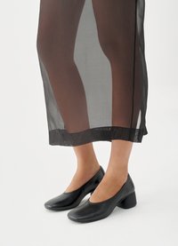 LIVIA - Balerinos stiliaus laivutės - black