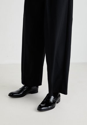 DONCASTER - Mocassini eleganti - black