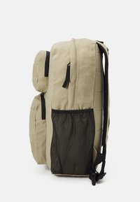 Dickies DUCK UTILITY BACKPACK UNISEX - Turistinė kuprinė - desert sand