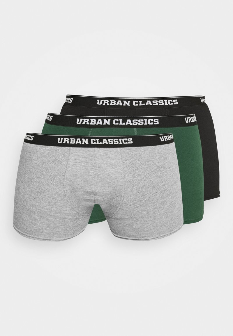 Set de lenjerie intimă pentru bărbați compus din trei perechi: gri, verde închis și negru. Fiecare pereche are un elastic la talie cu textul "URBAN CLASSICS" imprimat.