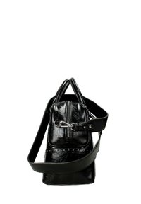 Borsa a tracolla in finta pelle nera con design strutturato, dotata di manico superiore, tracolla regolabile, tasca frontale con zip e hardware in argento.