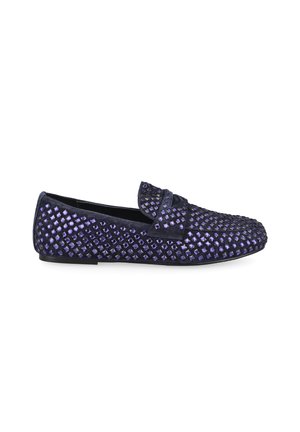 Men's dark blue loafer shoe with a textured diamond pattern and a penny strap detail on the upper side.