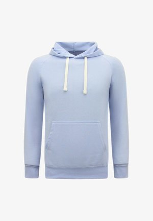 Lichtblauwe hoodie met lange mouwen, witte trekkoorden en een voorzak in kangoeroestijl, weergegeven op een effen witte achtergrond.