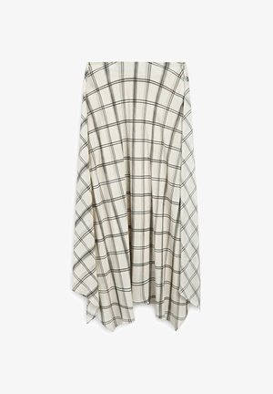Weißer Rock mit schwarzem Karomuster, asymmetrischem Saum und weichen Falten, der vor einem weißen Hintergrund hängt.