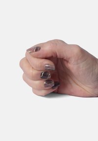 Immagine in miniatura 3