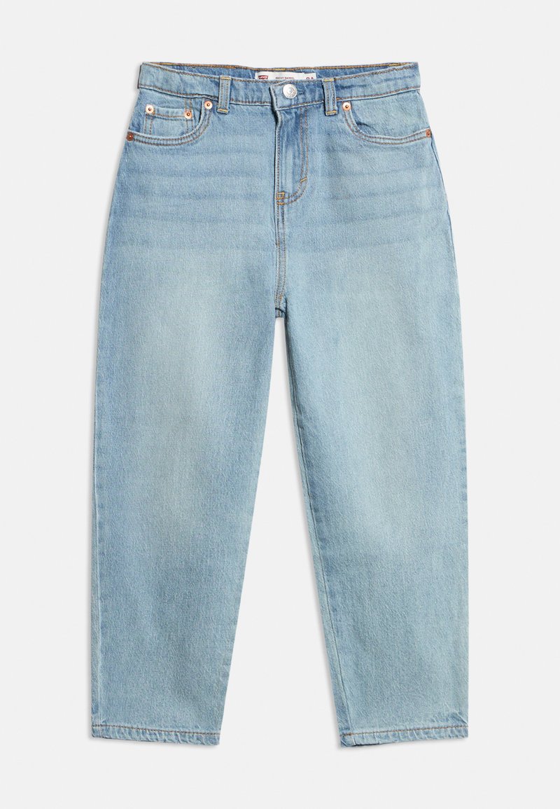 Ανοιχτό μπλε τζιν παντελόνι με ψηλή μέση και ίσιο πόδι, με μπροστινές τσέπες, θηλιές για ζώνη, κούμπωμα με κουμπί και διακριτική ξεθώριαση στους μηρούς.