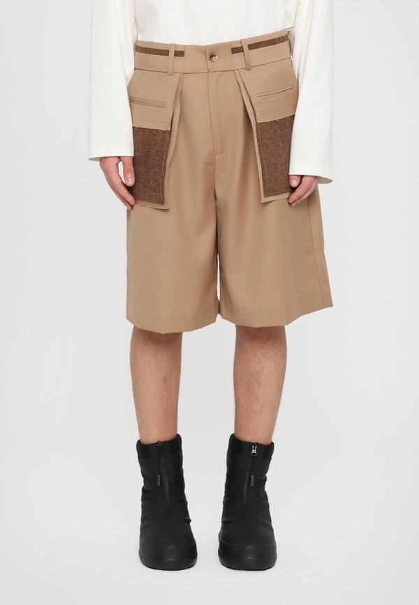 DECONSTRUCTED UNISEX - Shorts - khaki3