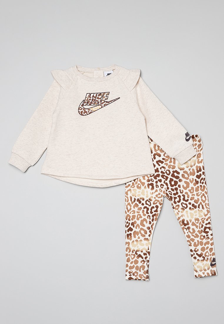 Nike Sportswear Sweater wit