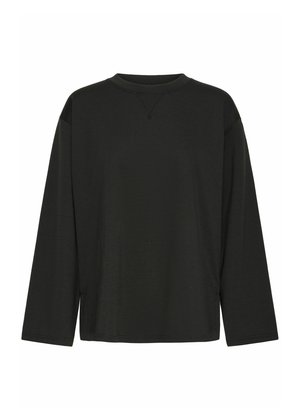 T-shirt à manches longues noir en tissu doux, avec un col rond, une coupe décontractée et sans motifs ni accents visibles.