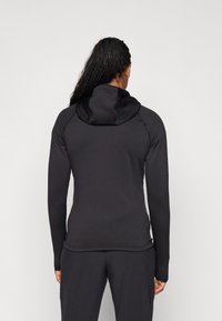Peak Performance FLO CHILL LIGHT ZIP - Jakna od flisa - black