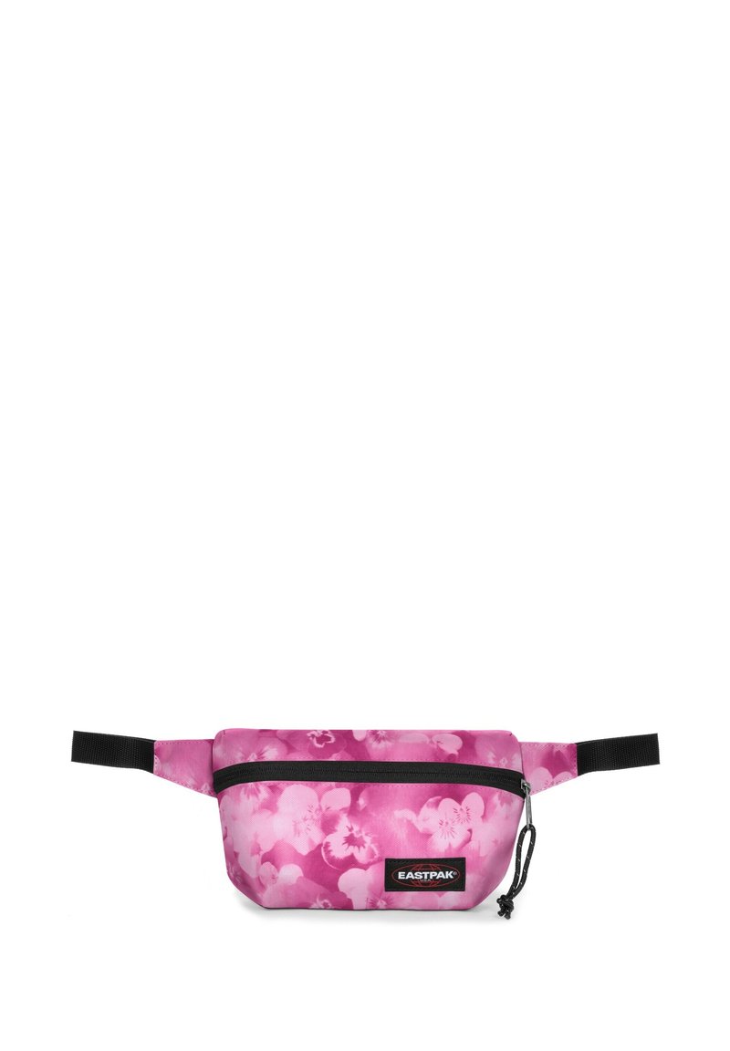Růžová květinová ledvinka vyrobená z odolného materiálu, s černou kapsou na zip a černým popruhem pro bezpečné nošení. Logo Eastpak je viditelné.