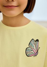Next 3 PACK REGULAR FIT SET - Yöasusetti - yellow