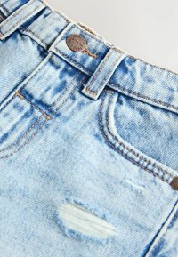 Next REGULAR FIT - Short en jean - light blue distressed