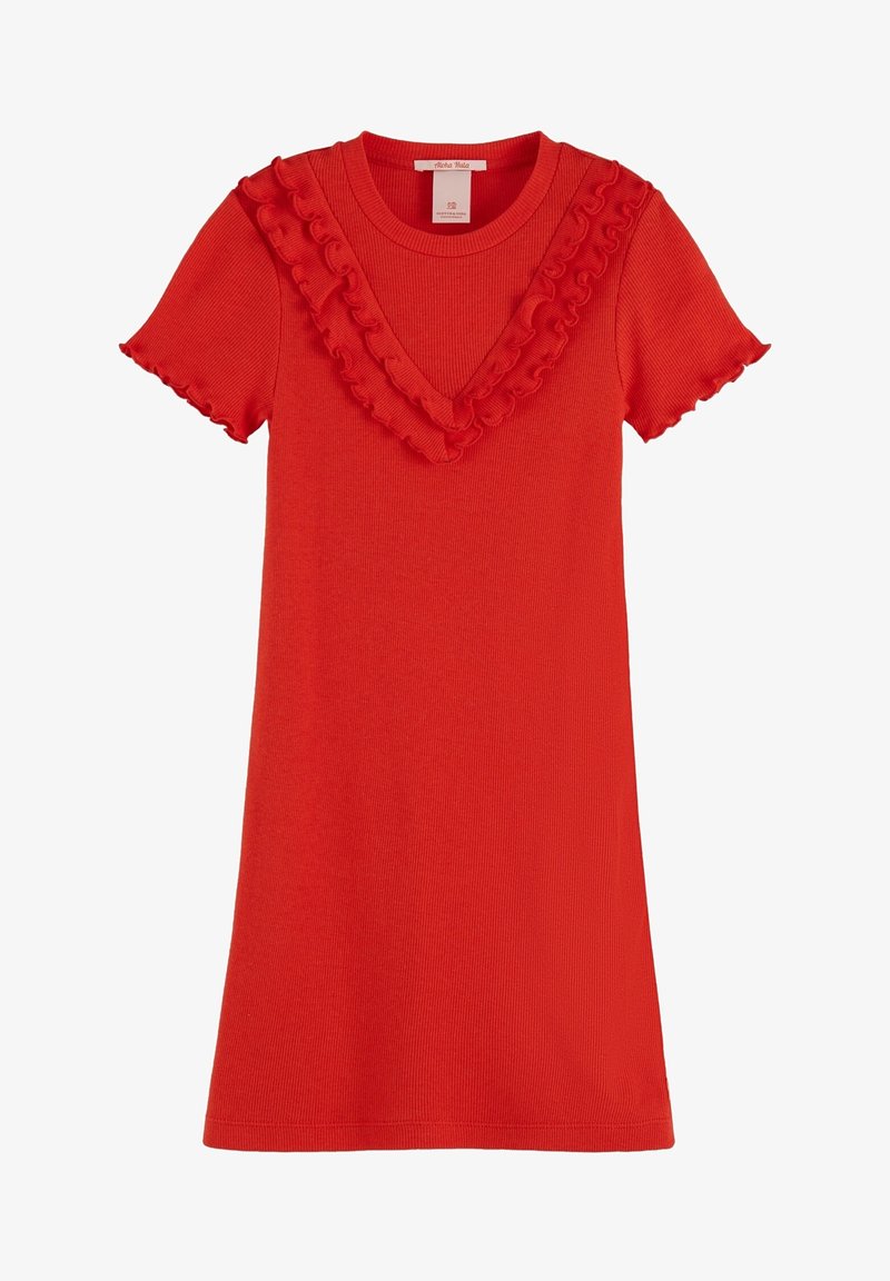 Vestido corto de manga corta rojo con Rayas y escote en V que presenta un borde con volantes a lo largo del escote y las mangas. Textura suave y diseño hasta la rodilla.