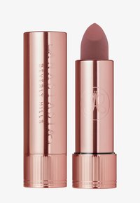 Mauve lippenstift in een glanzende roségouden metallic huls. Voorzien van gegraveerde merknaam en logo, met een ronde bullet tip en geribbelde basis.