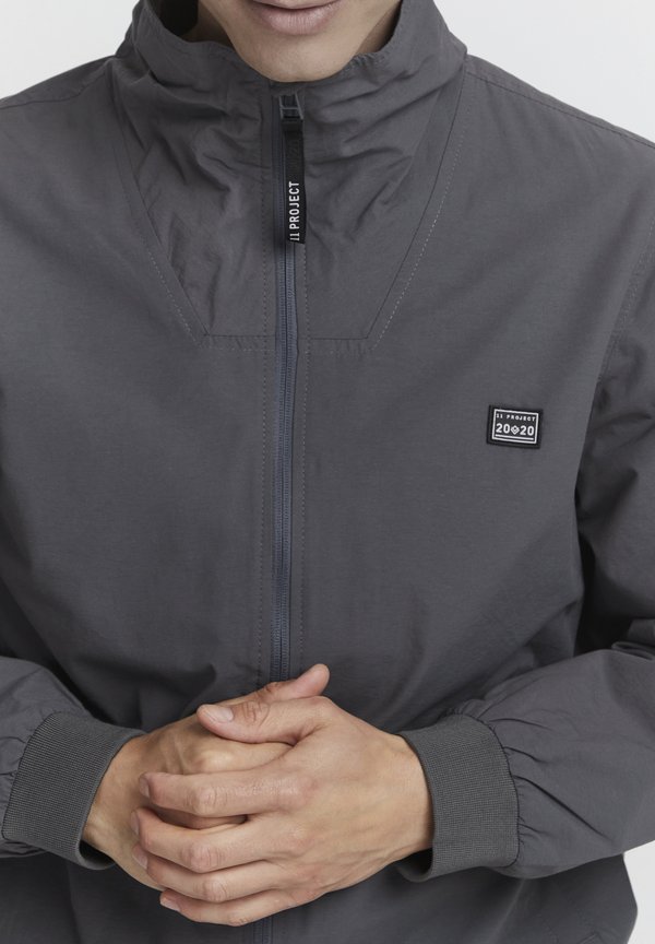 PRStelino - Light jacket - iron gate2