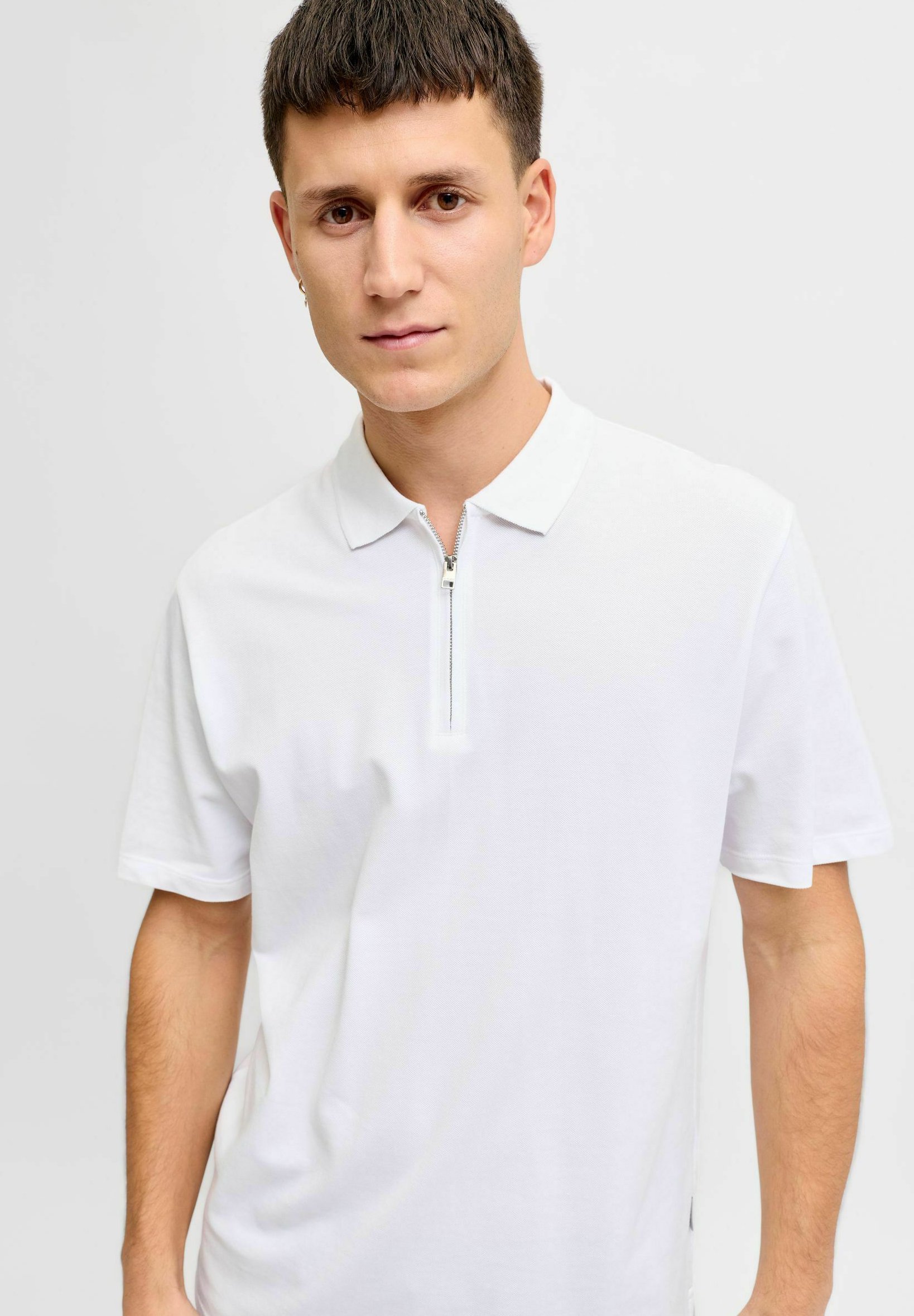 JJ Rebel POLOSHIRT EINFARBIG POLOSHIRT - Polo shirt - bright white