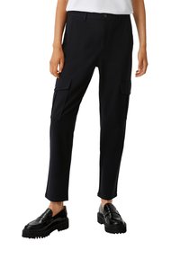 comma casual identity REGULAR czarny