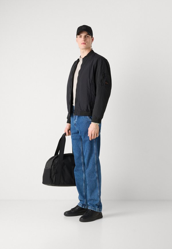 AKRON - Straight leg jeans4