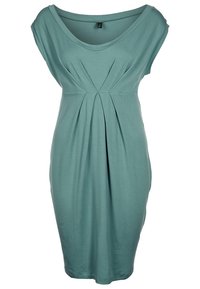 Tyrkysové šaty s krátkým rukávem vyrobené z měkké tkaniny. Mají kulatý výstřih a sklady v pase, což vytváří uvolněný střih a decentní splývání.