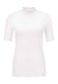 Hvid kortærmet top med en høj, flæset hals. Glat tekstur og ribbet design. Kanterne har en bølget finish.