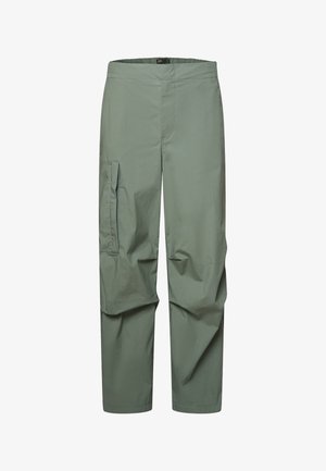 Pantaloni cargo verde oliva chiaro a gamba dritta con vita elastica e tasca laterale sulla coscia sinistra.